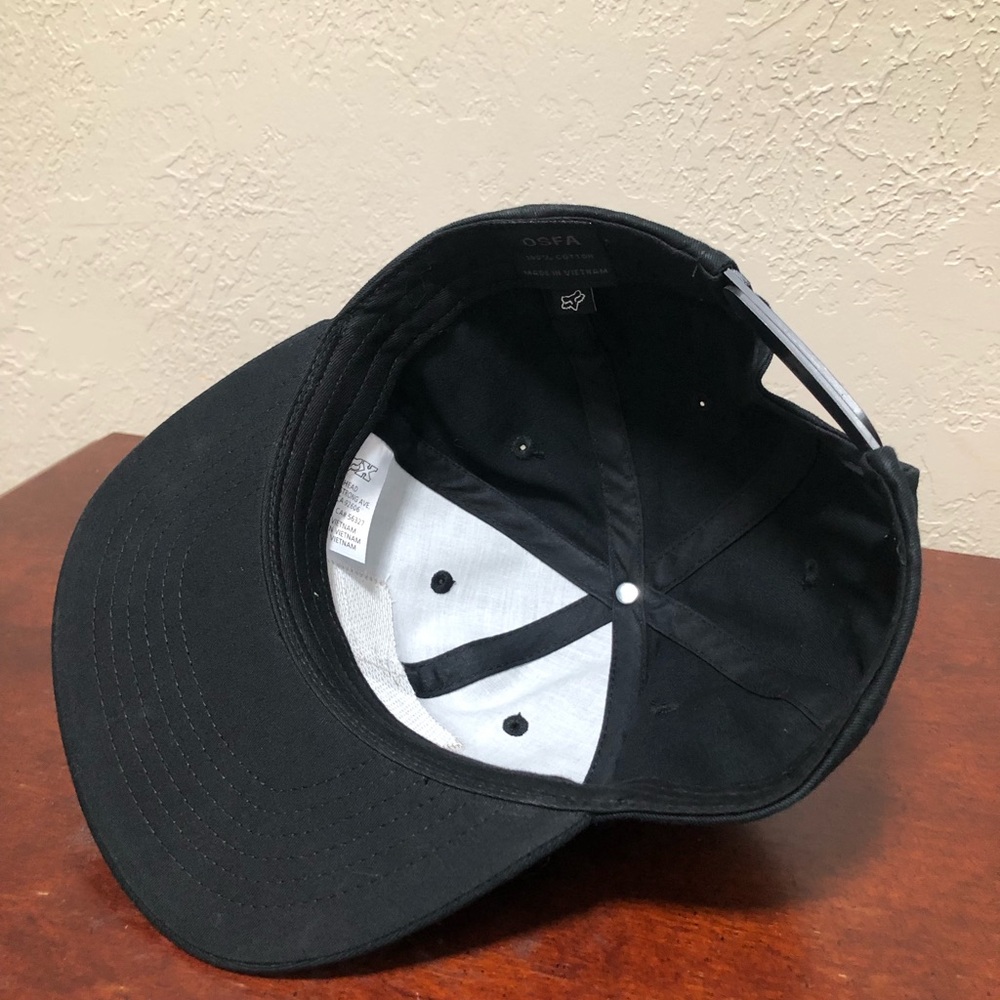 Fox Racing Black Cap with Logo Patch - Picture 5 of 6